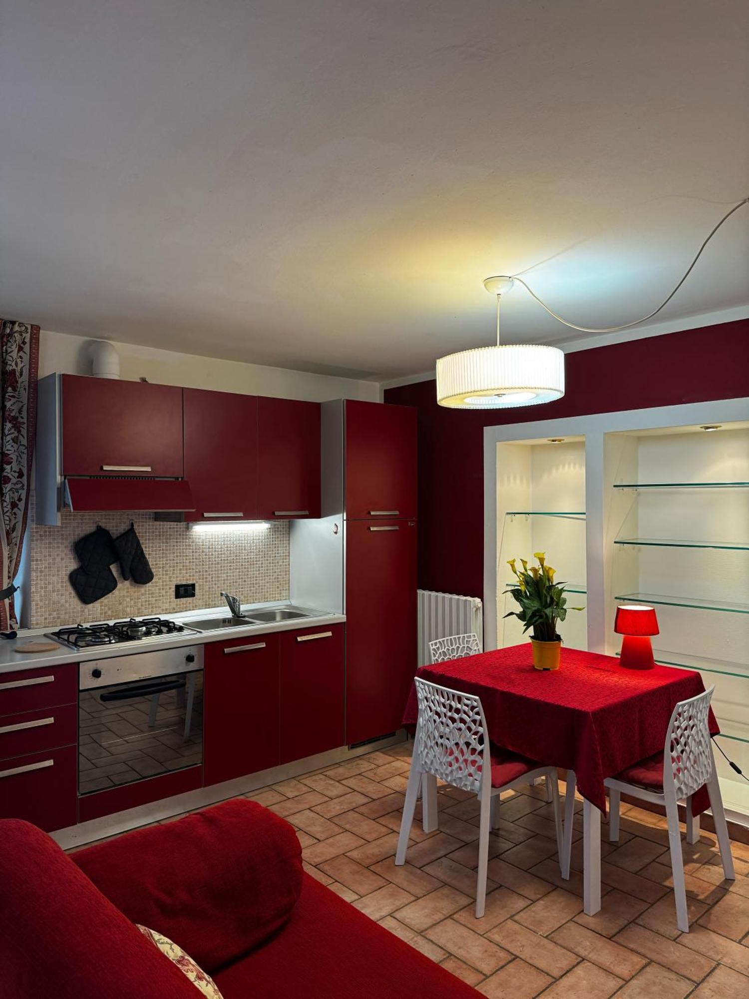Wonderful Lake View Apartments With Pool With Breakfast Gardasee 토리델베나코 외부 사진