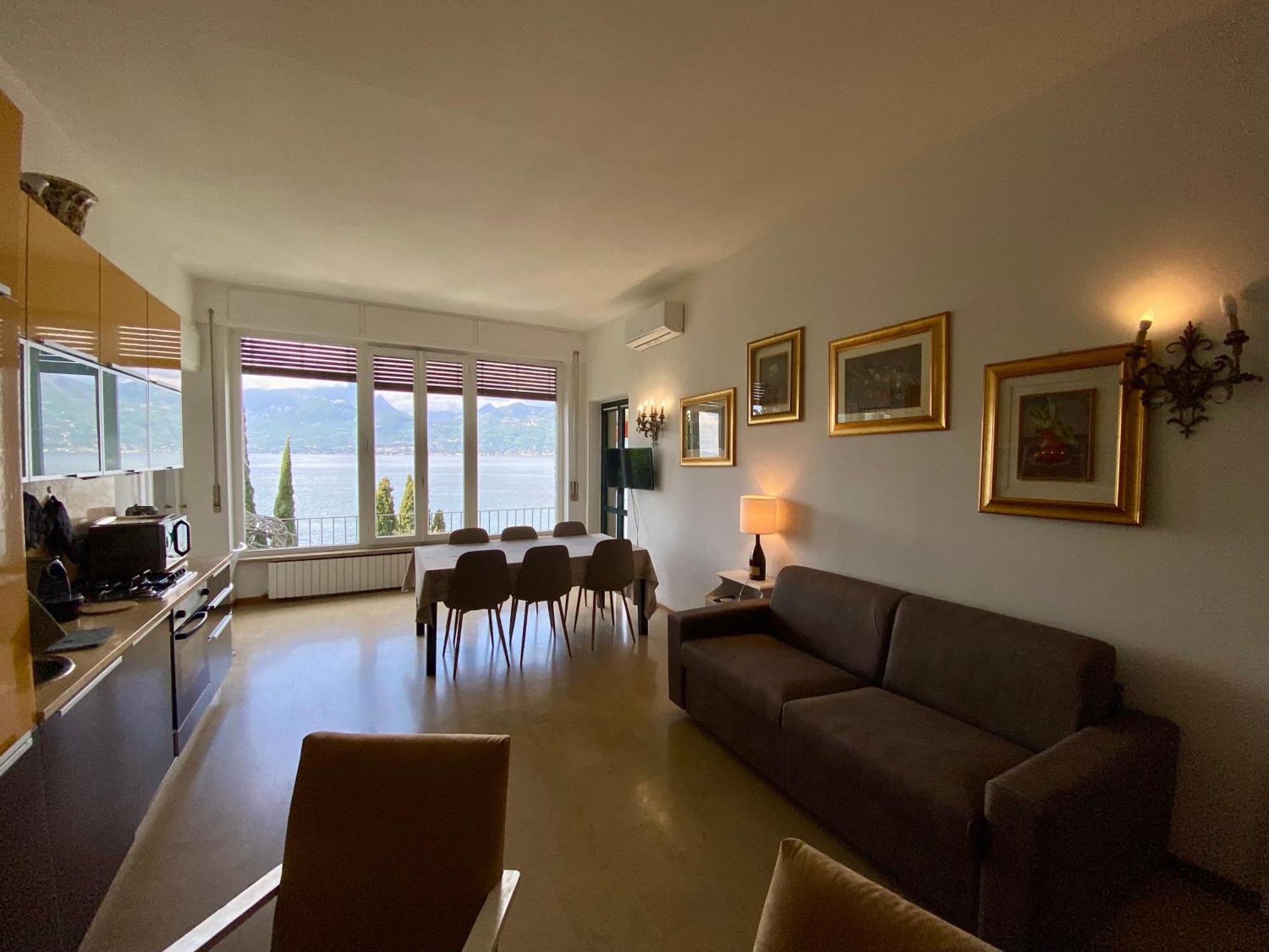 Wonderful Lake View Apartments With Pool With Breakfast Gardasee 토리델베나코 외부 사진